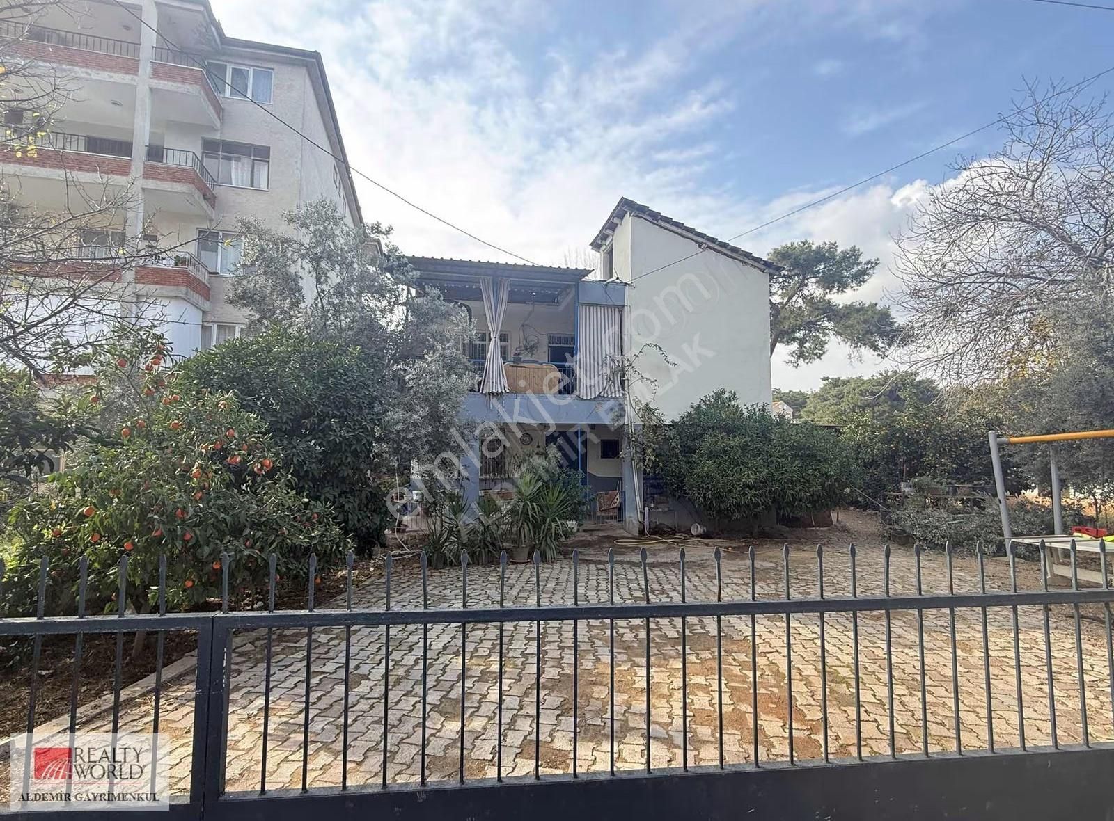 Antalya Döşemealtı Yalınlı Mah De Yazlık Bahçeli 1190 M2 Ev - Görsel 11