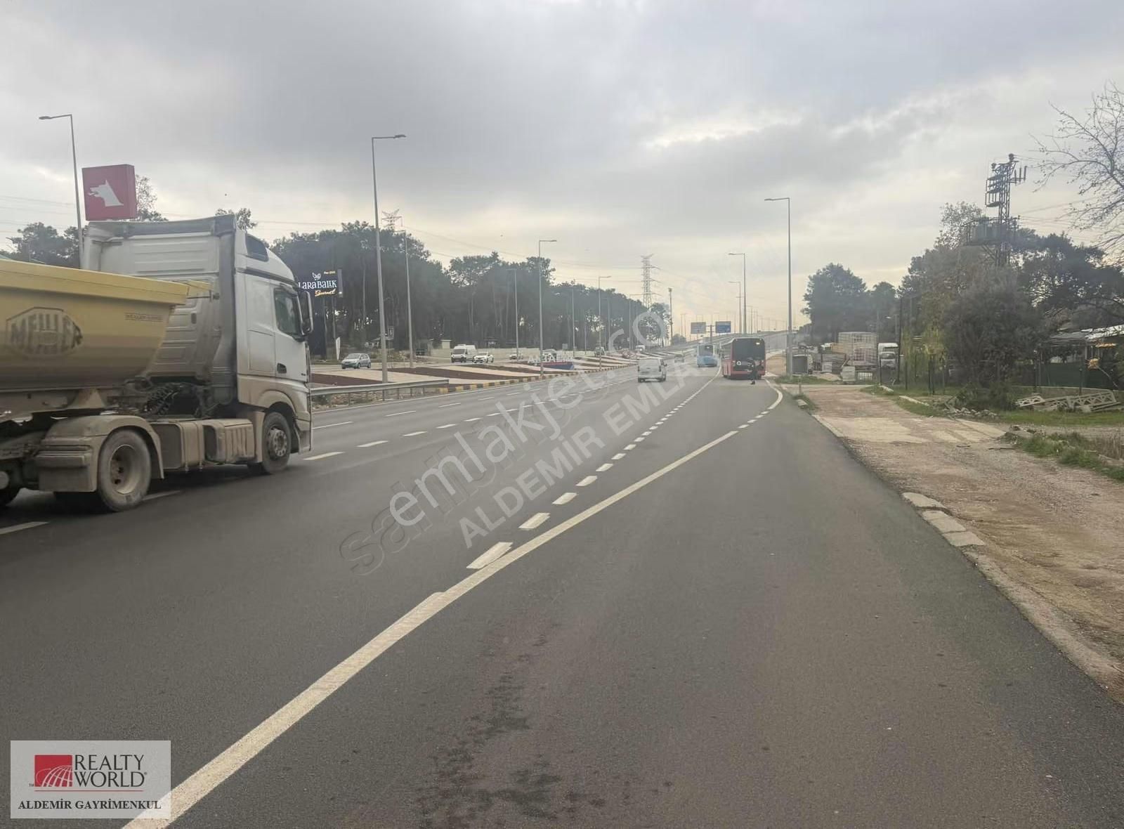 Antalya Döşemealtı Yalınlı Mah De Yazlık Bahçeli 1190 M2 Ev - Görsel 30