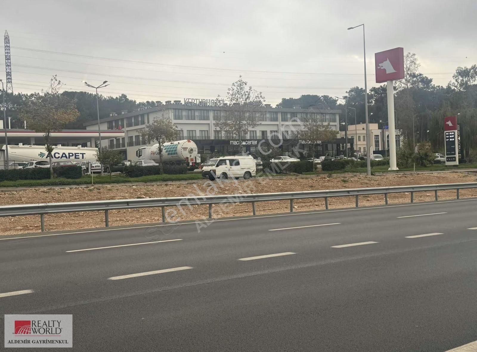 Antalya Döşemealtı Yalınlı Mah De Yazlık Bahçeli 1190 M2 Ev - Görsel 24