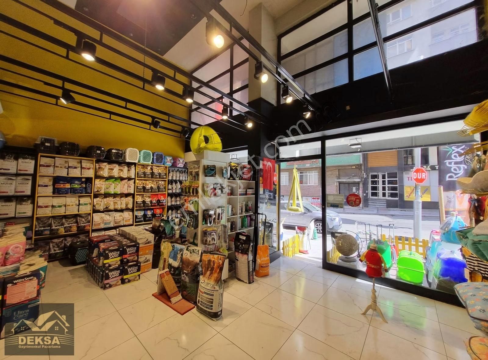 İzmit Merkezde Ana Cadde Üzeri Satılık 280 M2 Dükkan - Görsel 10