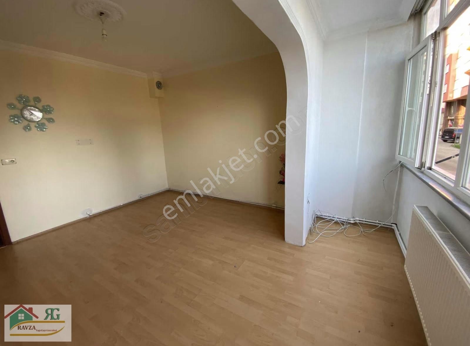 Ravza Yapı Gayrimenkul Yaylacık Mahallesinde 2+1 Kiralık Daire - Görsel 2