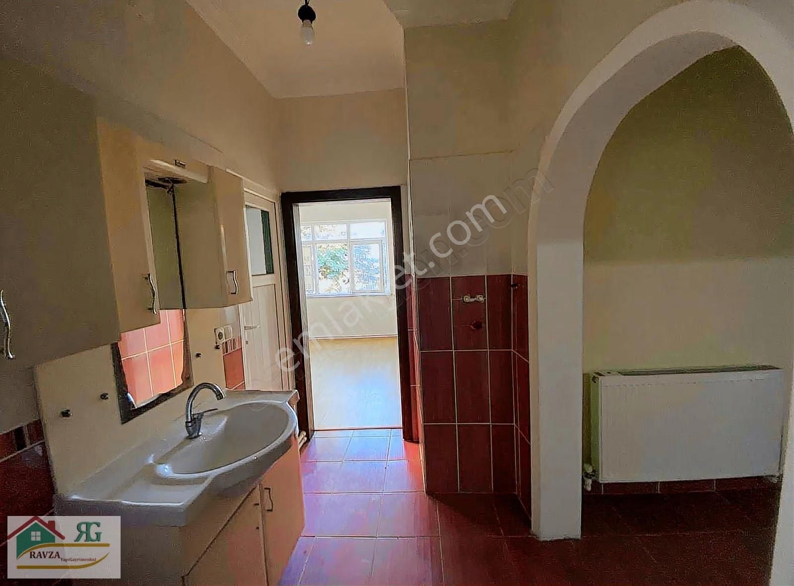 Ravza Yapı Gayrimenkul Yaylacık Mahallesinde 2+1 Kiralık Daire - Görsel 3