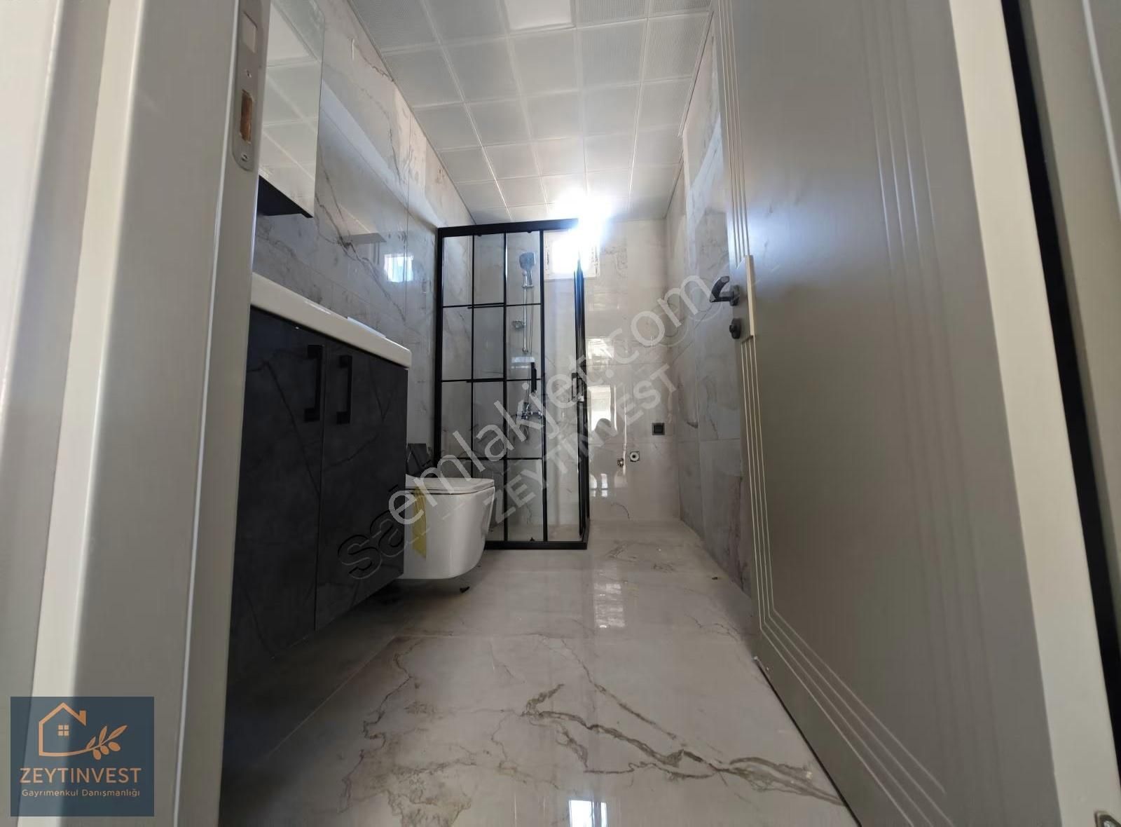Tranvaya Yakın Ayrı Mutfak 2+1 Katta Havuzlu Site İçi Daire - Görsel 2