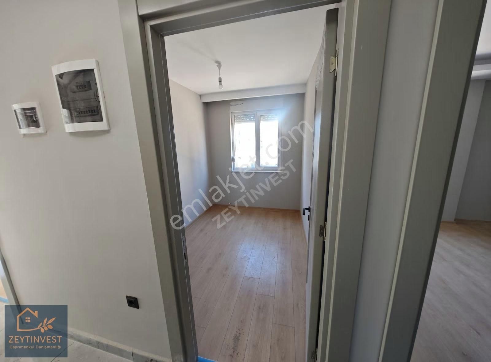 Tranvaya Yakın Ayrı Mutfak 2+1 Katta Havuzlu Site İçi Daire - Görsel 34