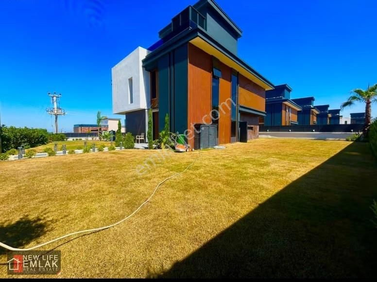 Emsalsiz Fiyat Yatırım Ve Oturum İçin Kaçırılmıyacak Malikane