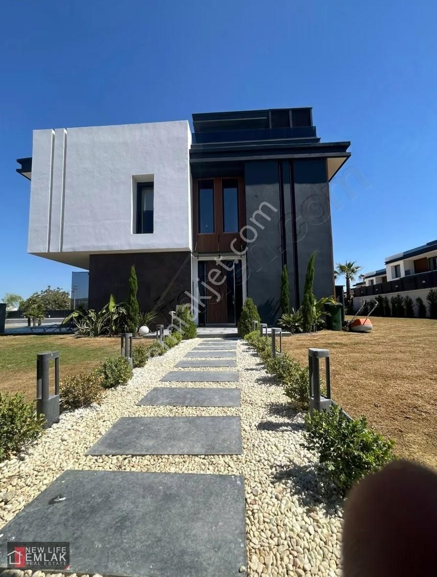 Emsalsiz Fiyat Yatırım Ve Oturum İçin Kaçırılmıyacak Malikane - Görsel 22