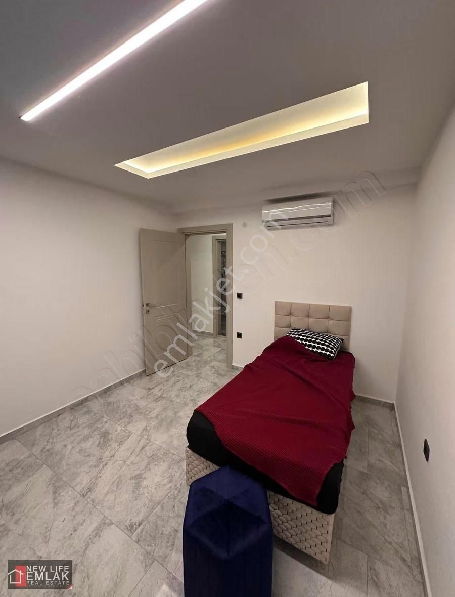 Müstakil Bahçeli Site Havuzlu Villa - Görsel 10