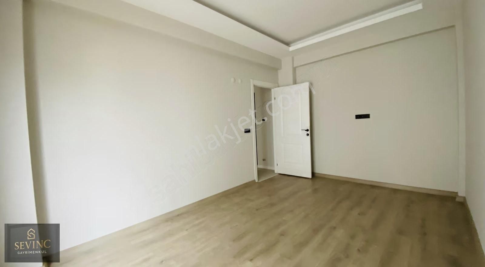 Sevinç'ten Yeni Mahalle'de Ayrı Mutfaklı 1+1 Kiralık Daire - Görsel 8