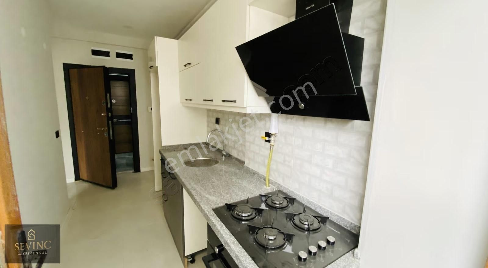 Sevinç'ten Yeni Mahalle'de Ayrı Mutfaklı 1+1 Kiralık Daire - Görsel 30