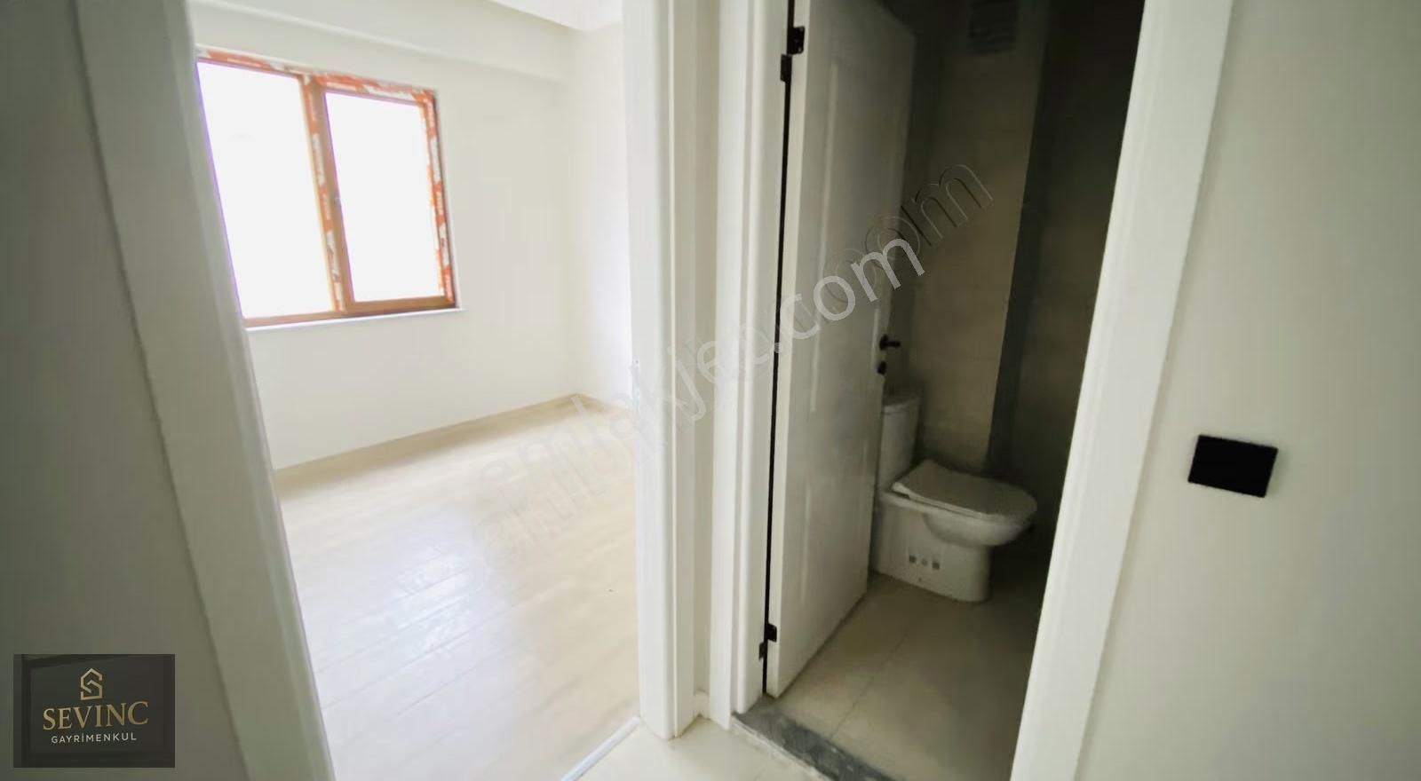 Sevinç'ten Yeni Mahalle'de Ayrı Mutfaklı 1+1 Kiralık Daire - Görsel 22