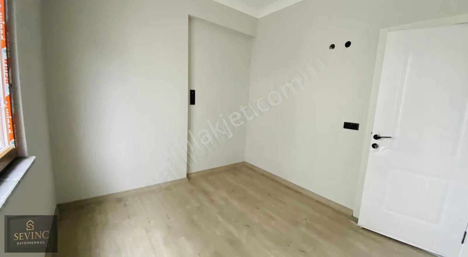 Sevinç'ten Yeni Mahalle'de Ayrı Mutfaklı 1+1 Kiralık Daire - Görsel 21