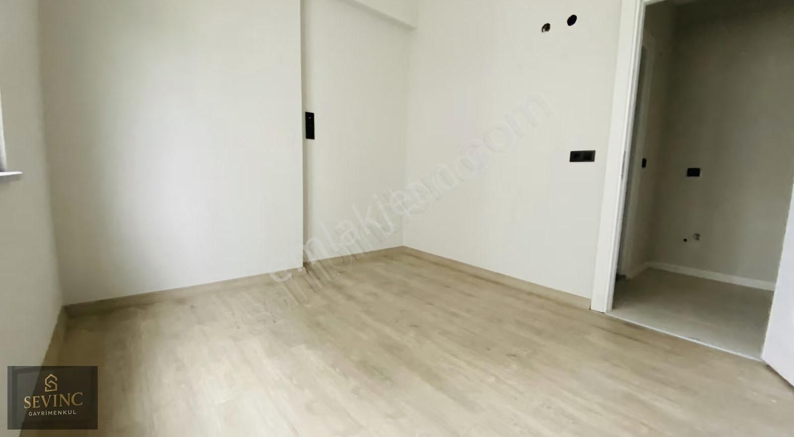 Sevinç'ten Yeni Mahalle'de Ayrı Mutfaklı 1+1 Kiralık Daire - Görsel 20