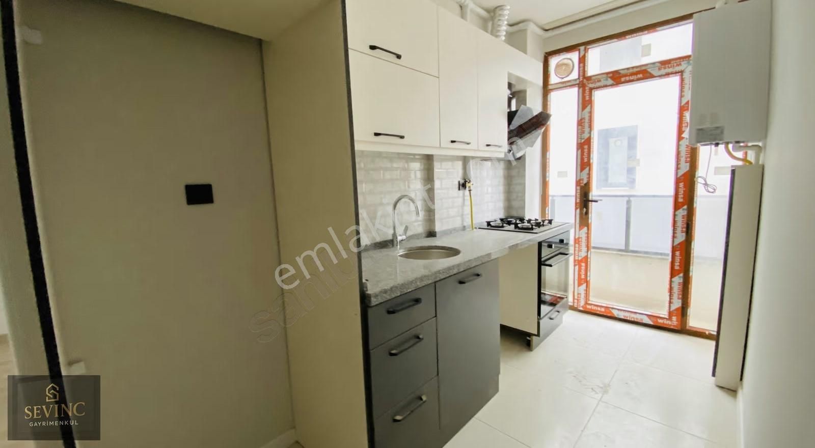 Sevinç'ten Yeni Mahalle'de Ayrı Mutfaklı 1+1 Kiralık Daire - Görsel 6