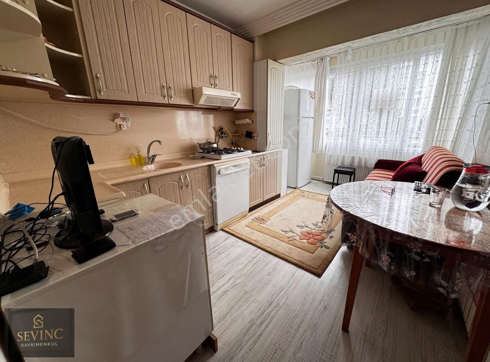 Sevinç'ten İhsaniye'de Otoparklı Site İçi Yüksek Giriş 3+1 Daire - Görsel 13