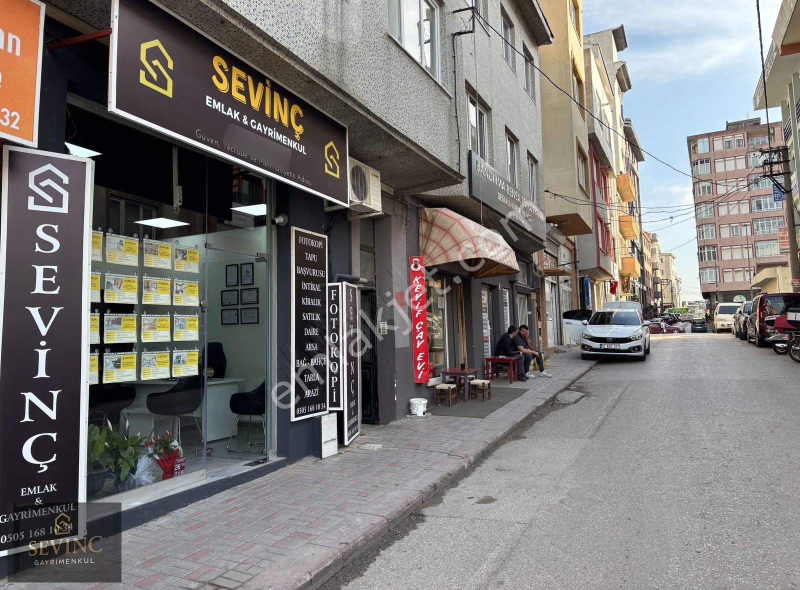 Sevinç'ten İhsaniye'de Otoparklı Site İçi Yüksek Giriş 3+1 Daire - Görsel 25