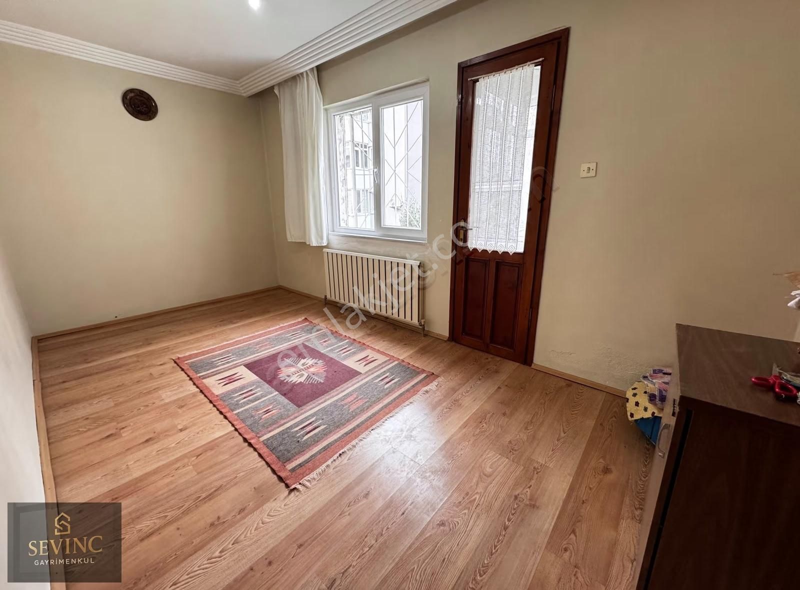 Sevinç'ten İhsaniye'de Otoparklı Site İçi Yüksek Giriş 3+1 Daire - Görsel 6