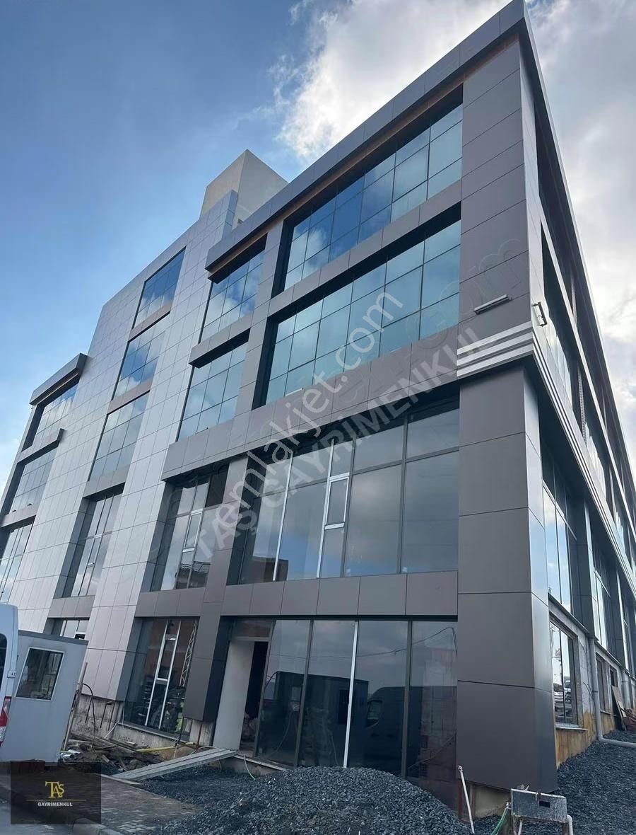 Kıralık Tır Rampalı Fabrika Katı. - Görsel 14