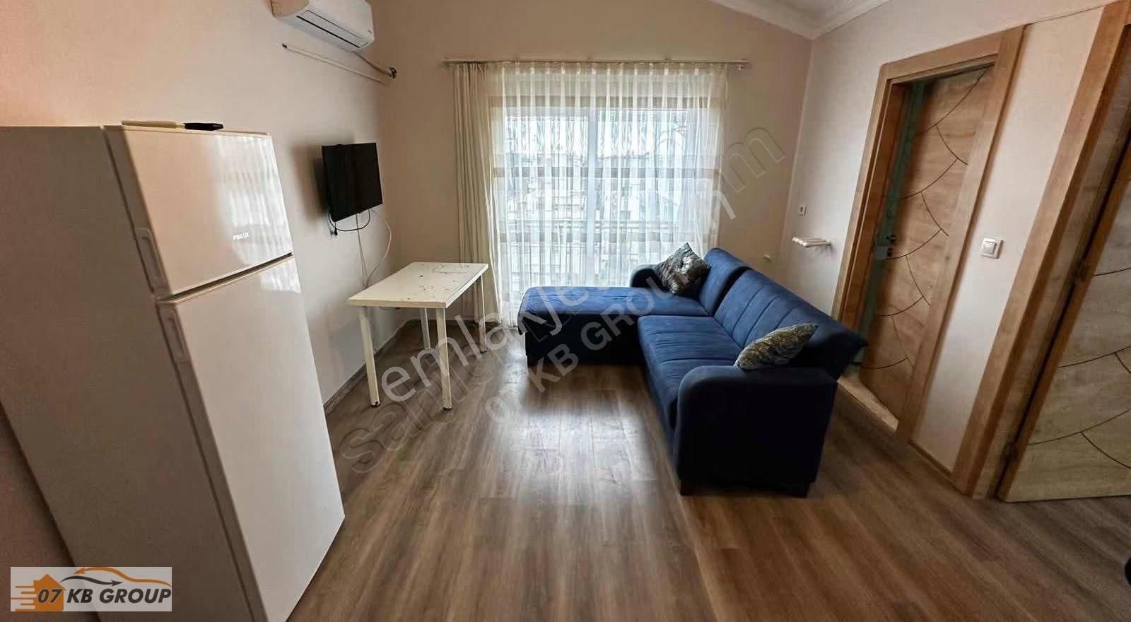 Kültürde Geniş Kiralık Eşyalı 1+1 Katta Daire