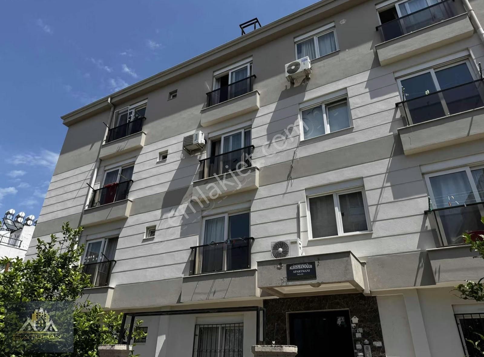 Ulusoy Caddesi Üzeri 3. Kat Asansörlü 1+1 Satılık Daire