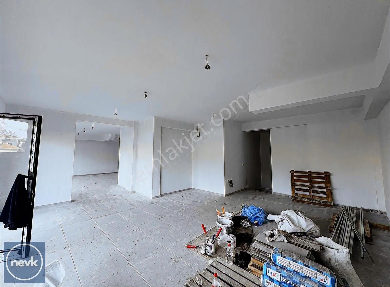 Nevk Invest'ten Merkezi Konumda Depolu Kiralık Yeni İş Yeri - Görsel 9