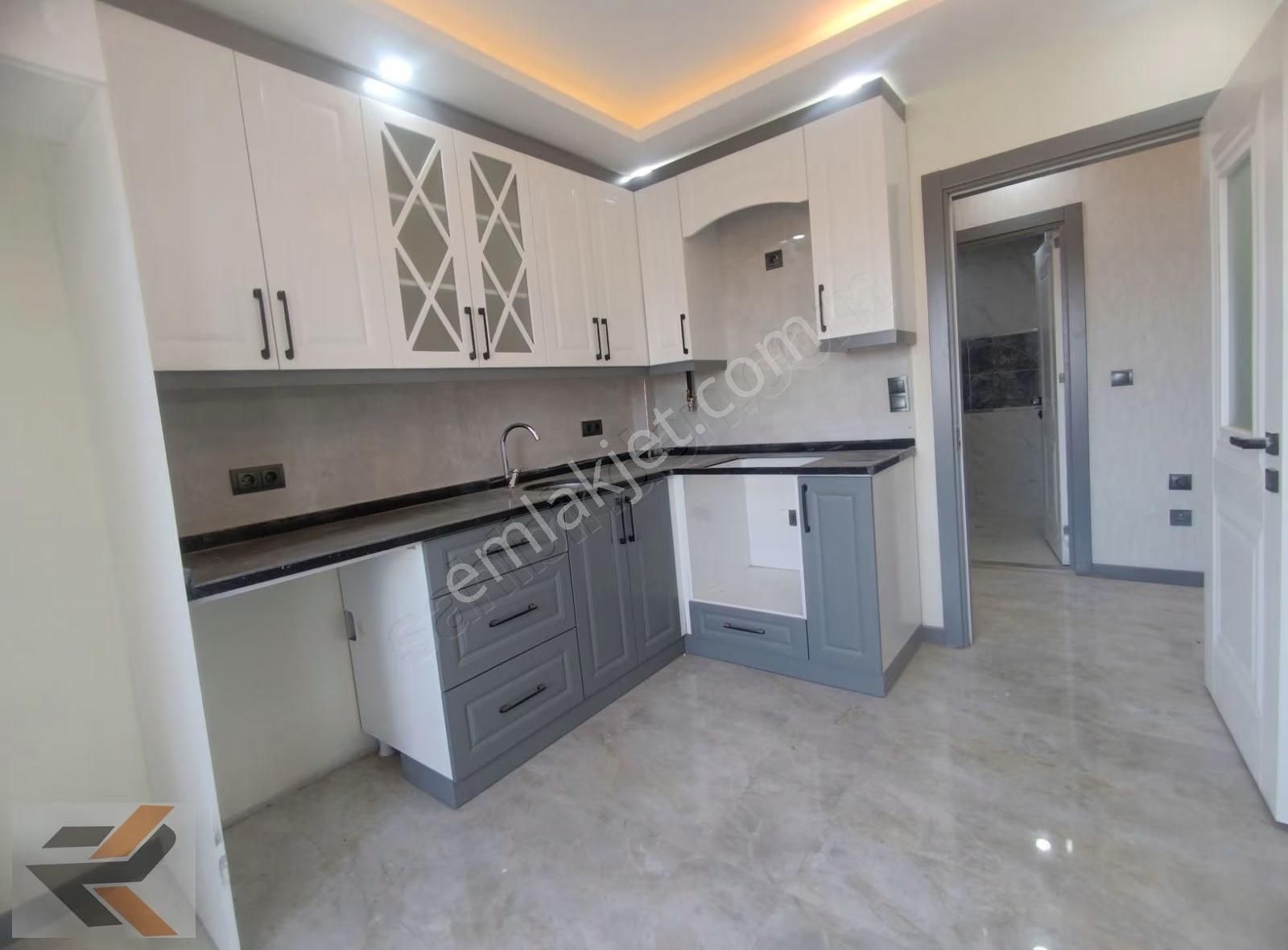 Elif Su Uludağ'da Özel İşçilikli Satılık 2+1 - Görsel 12