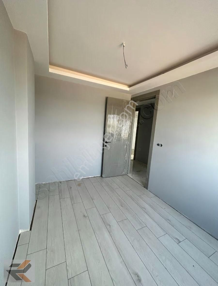 Elif Su Uludağ'da Düşük Katli Yatay Mimari Kapalı Mutfak 2+1 - Görsel 10