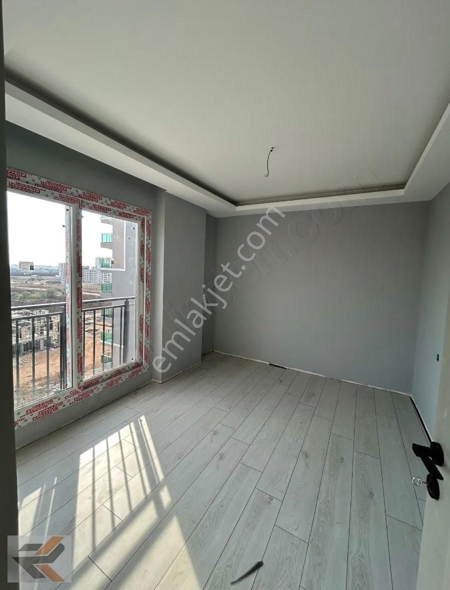 Elif Su Uludağ'da Düşük Katli Yatay Mimari Kapalı Mutfak 2+1 - Görsel 8