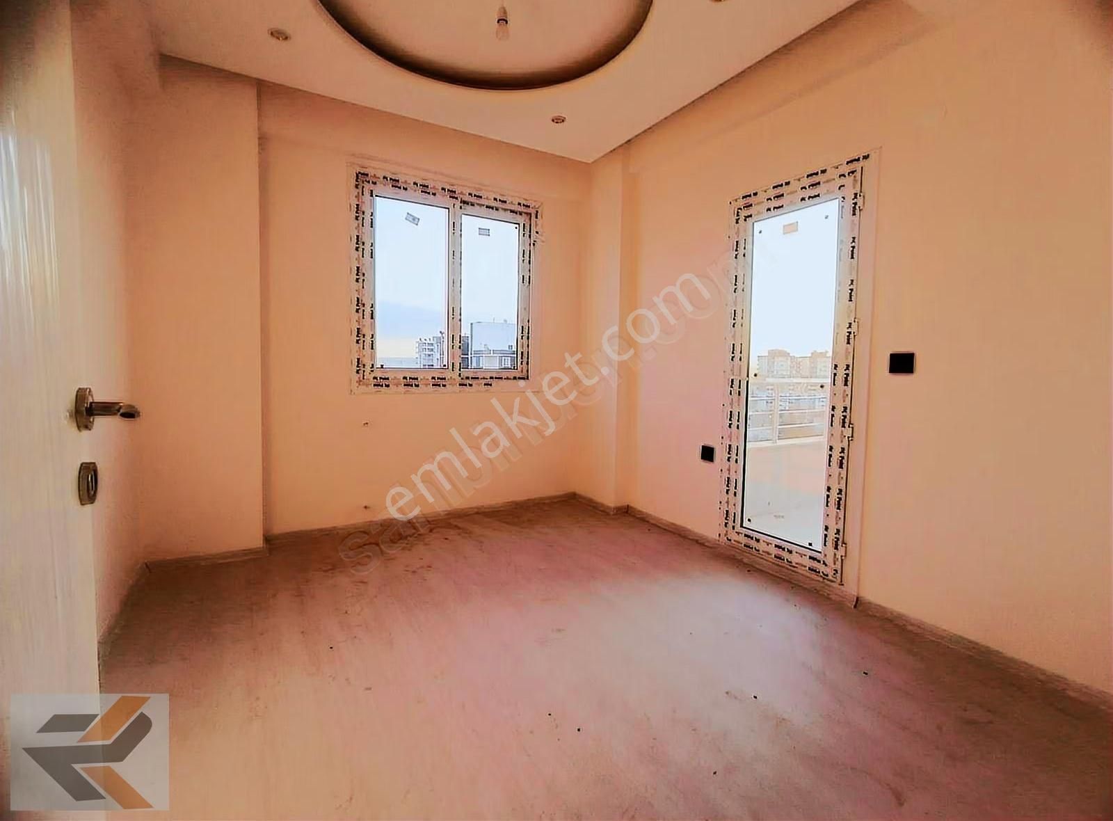 Kozan Yoluna Sıfır Geniş Oturumlu 3+1 Daire - Görsel 11