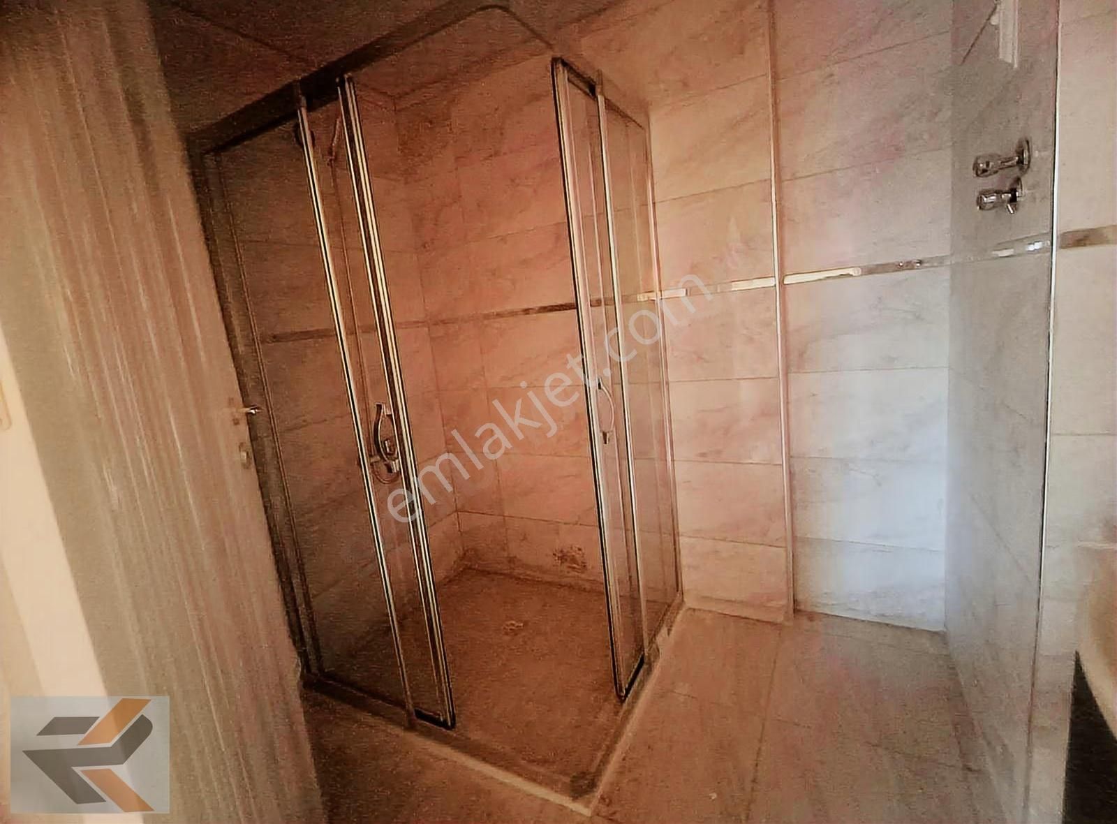 Kozan Yoluna Sıfır Geniş Oturumlu 3+1 Daire - Görsel 21