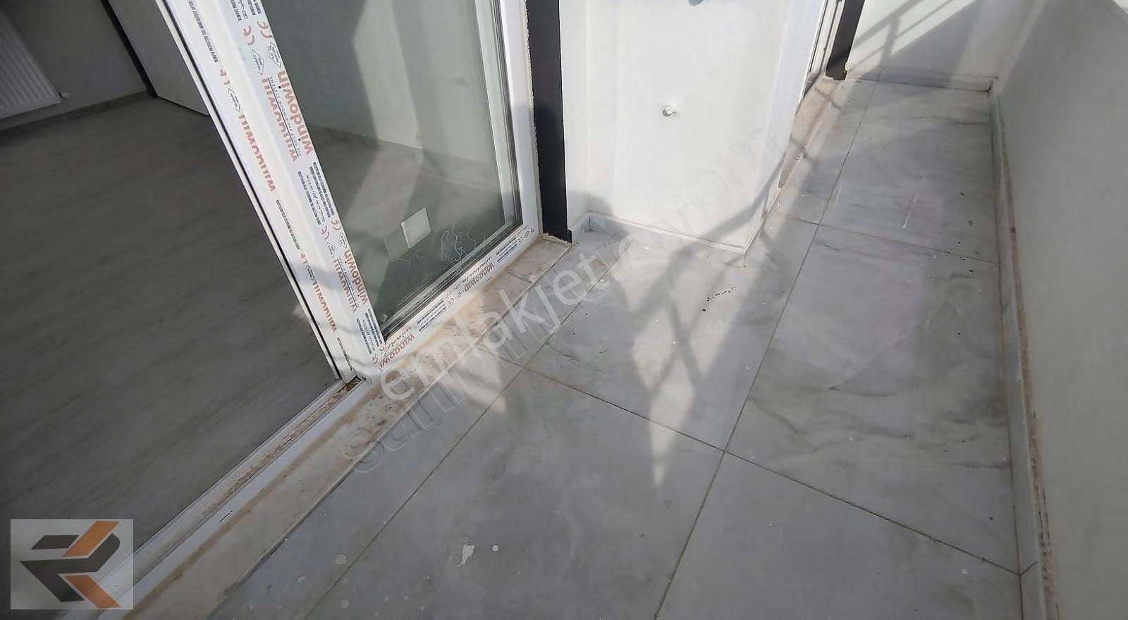 Ahmet Zembilci Bulvar Üzeri Düşük Katli 2+1 - Görsel 20