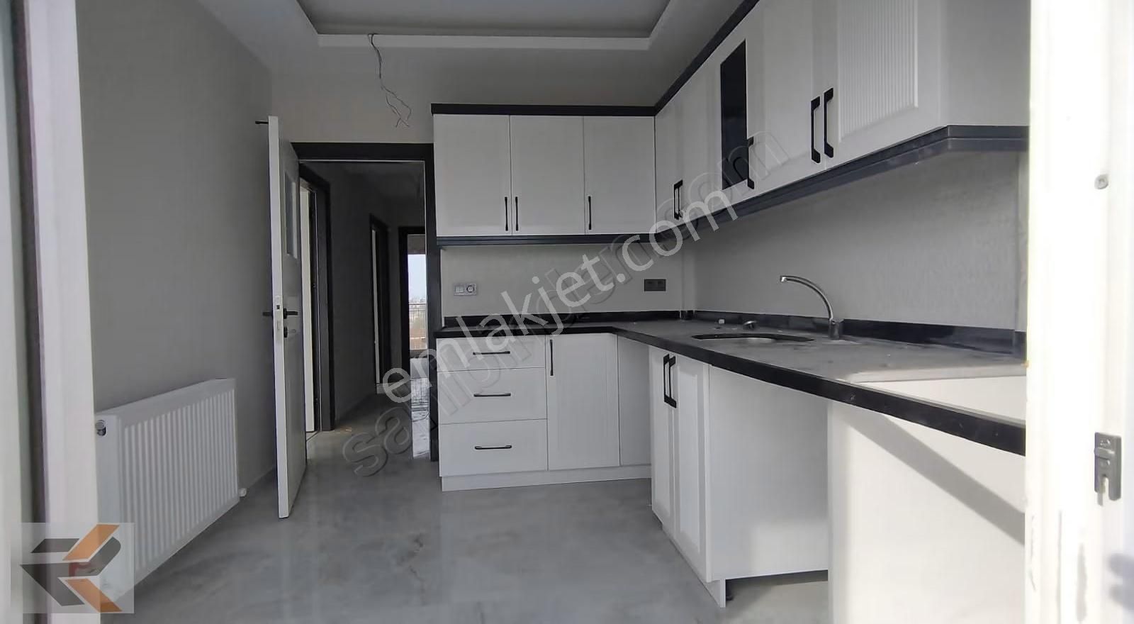 Ahmet Zembilci Bulvar Üzeri Düşük Katli 2+1