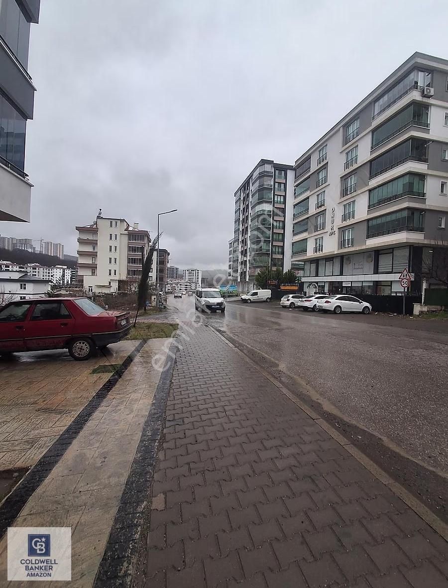 Cb. Amazondan Aydınlık Caddesinde Kiralık Dükkan - Görsel 7