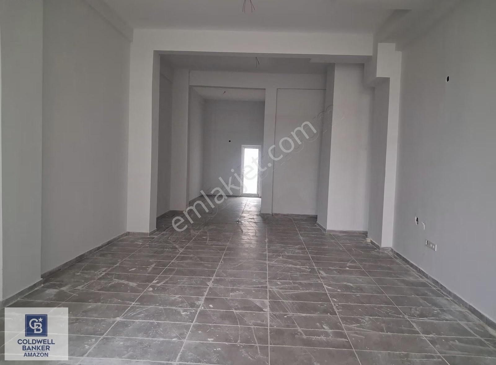 Cb. Amazondan Aydınlık Caddesinde Kiralık Dükkan - Görsel 6