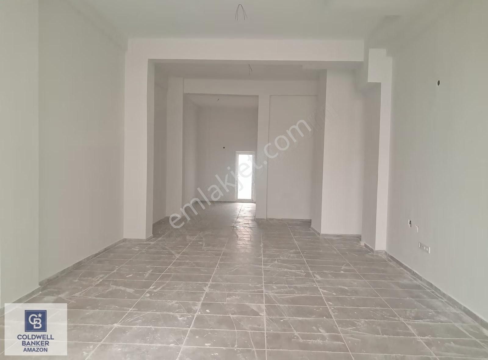 Cb. Amazondan Aydınlık Caddesinde Kiralık Dükkan - Görsel 11