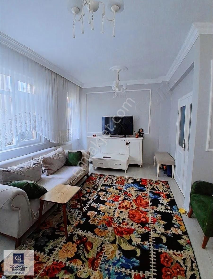 Cb Amazondan 56'lar Sok. Mevki Full + Full Eşyalı Kiralık Daire