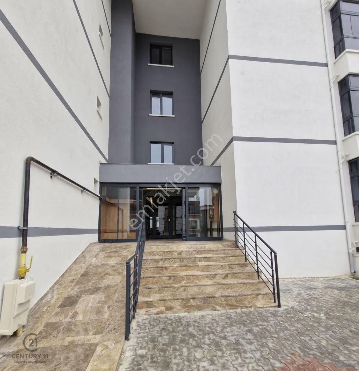 Gölbaşı Bahçelievler'de 3+1 Ara Kat Ultra Lüks Satılık Daire - Görsel 10