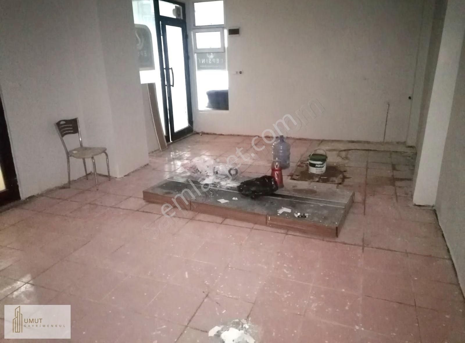 Beylikdüzünde Yoğun İşlek Cadde Düz Giriş Kelepir Dükkan Fırsatı - Görsel 5