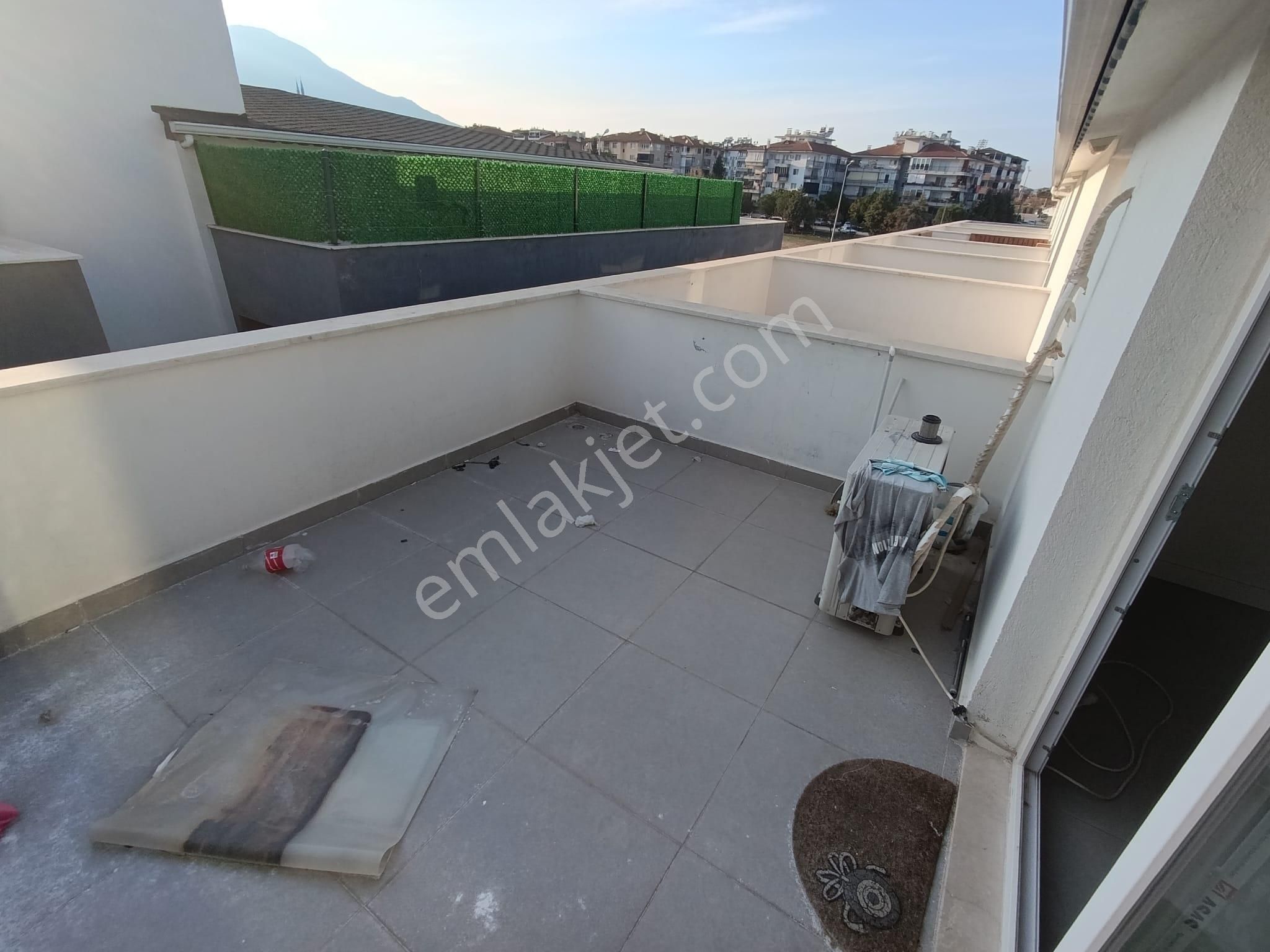 Blokyapı'dan Tapu Yakını D&d Offıce'de 130 M2 Dubleks 1+1 Ofis