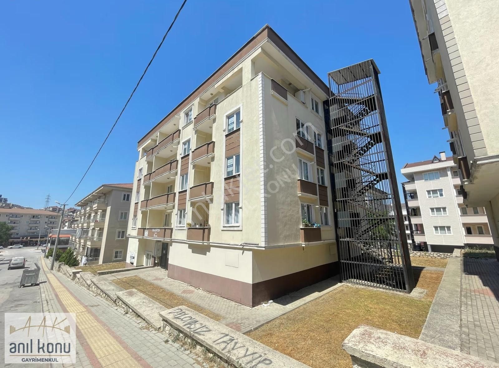 Anıl Konu'dan 1+1 Ayrı Mutfak Mülkiyetli Satılık Merkezde Daire - Görsel 28