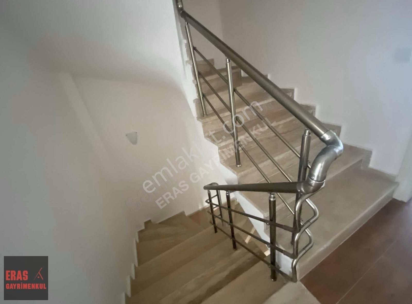 Eras Gayrimenkulden Müstakil Havuzlu Tripleks İkiz Villa - Görsel 23