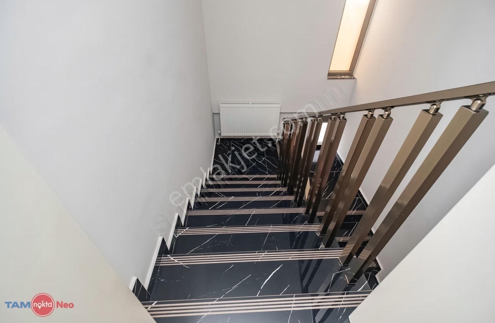 Antalya Kadriye'de Eşyalı Özel Havuzlu Lüks 3+1 Villa - Görsel 16