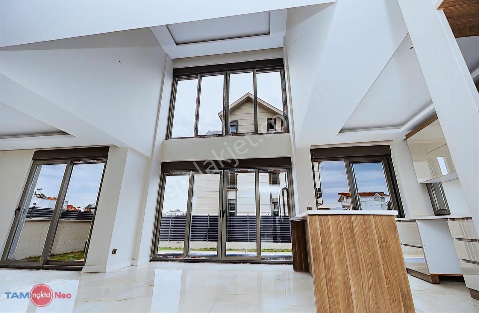 Antalya Kadriye'de Özel Havuzlu Lüks 3+1 Villa - Görsel 27