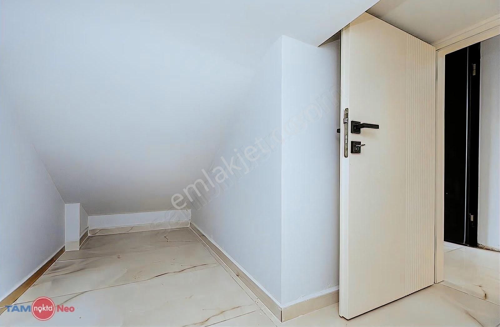 Antalya Kadriye'de Özel Havuzlu Lüks 3+1 Villa - Görsel 13