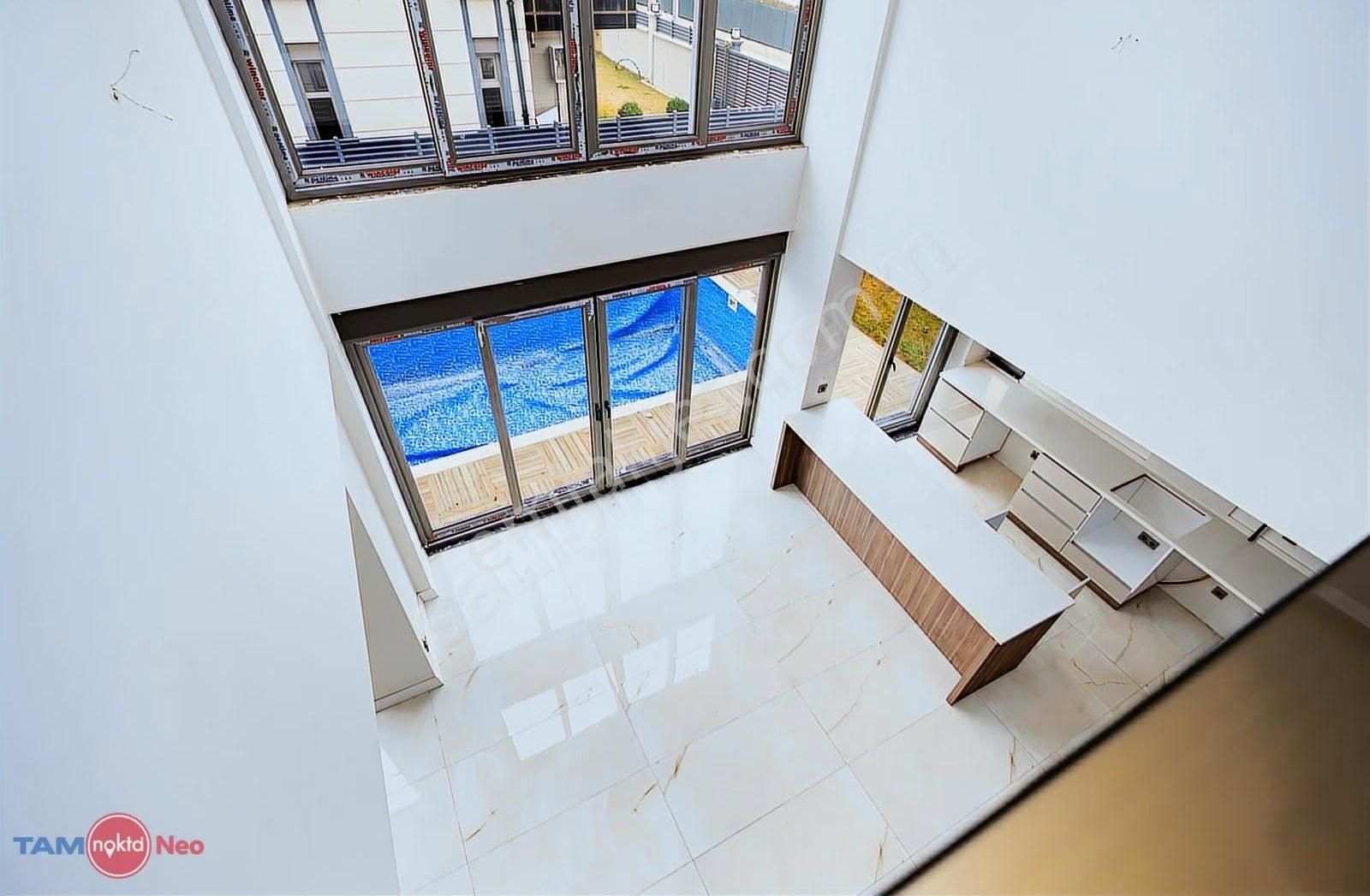 Antalya Kadriye'de Özel Havuzlu Lüks 3+1 Villa - Görsel 8