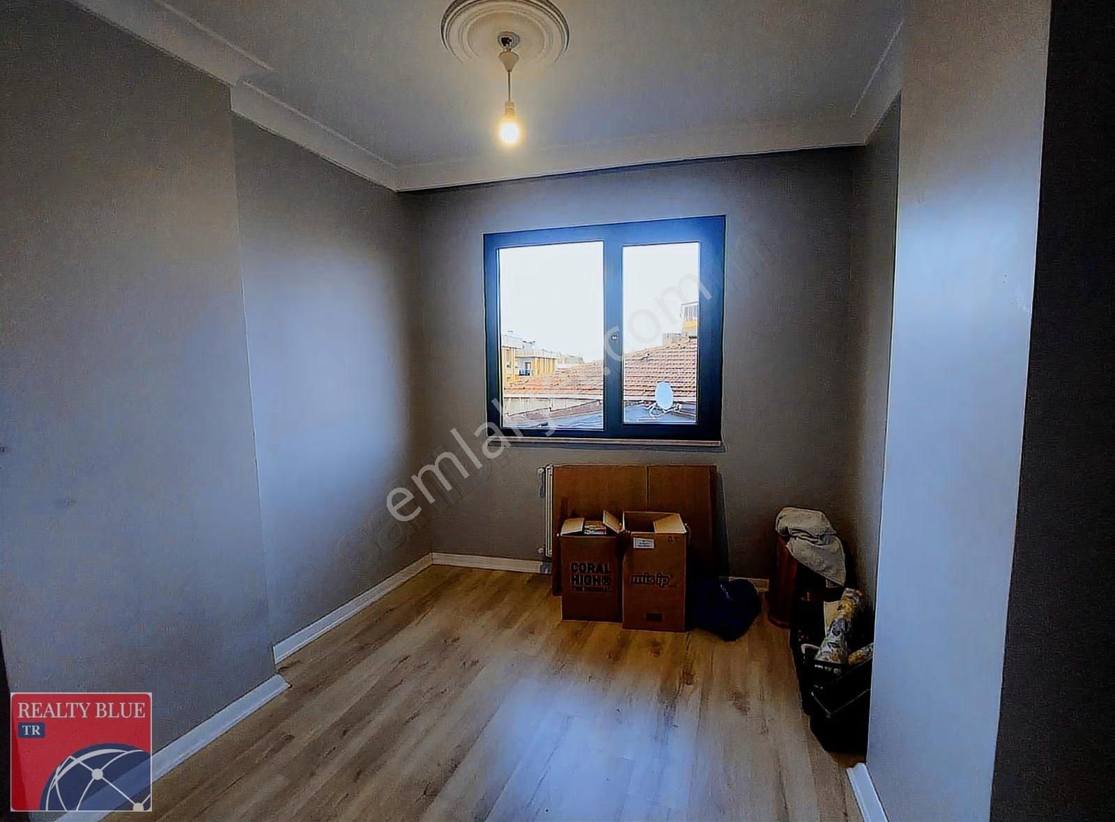 Sancaktepe Akpınar Mah Satılık Orman Manzaralı 4+1 Ara Kat 145m² - Görsel 3