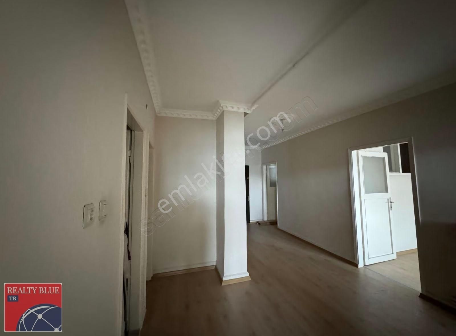 Sultanbeyli Merkez Fatih Bulvarı Üzerinde 2+1 Kiralık Geniş Ofis - Görsel 3
