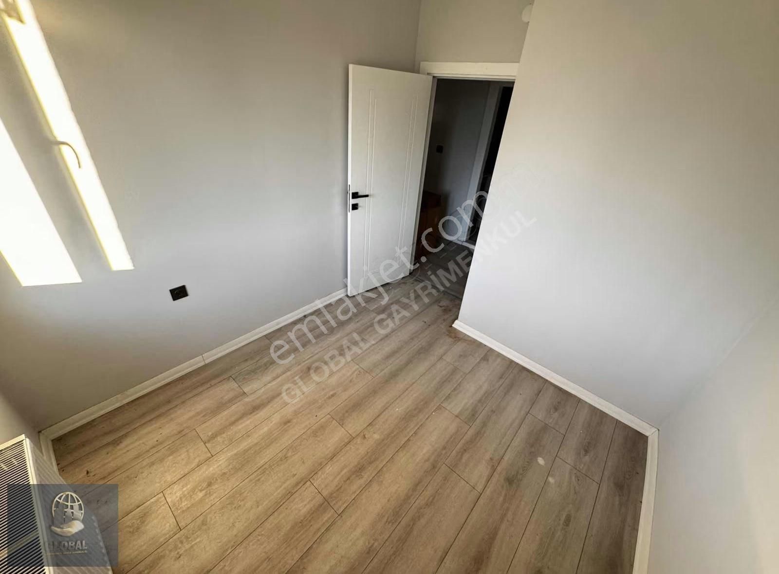 Çorlu Hürriyet Yataymimari Havuzlu Butik Siteiçi Bahçekatı 2+1 - Görsel 15