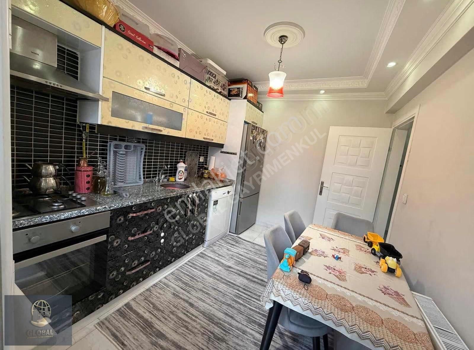 Cumhuriyet Parkı Civarı Arakat Ön Cephe 2+1 !! - Görsel 8