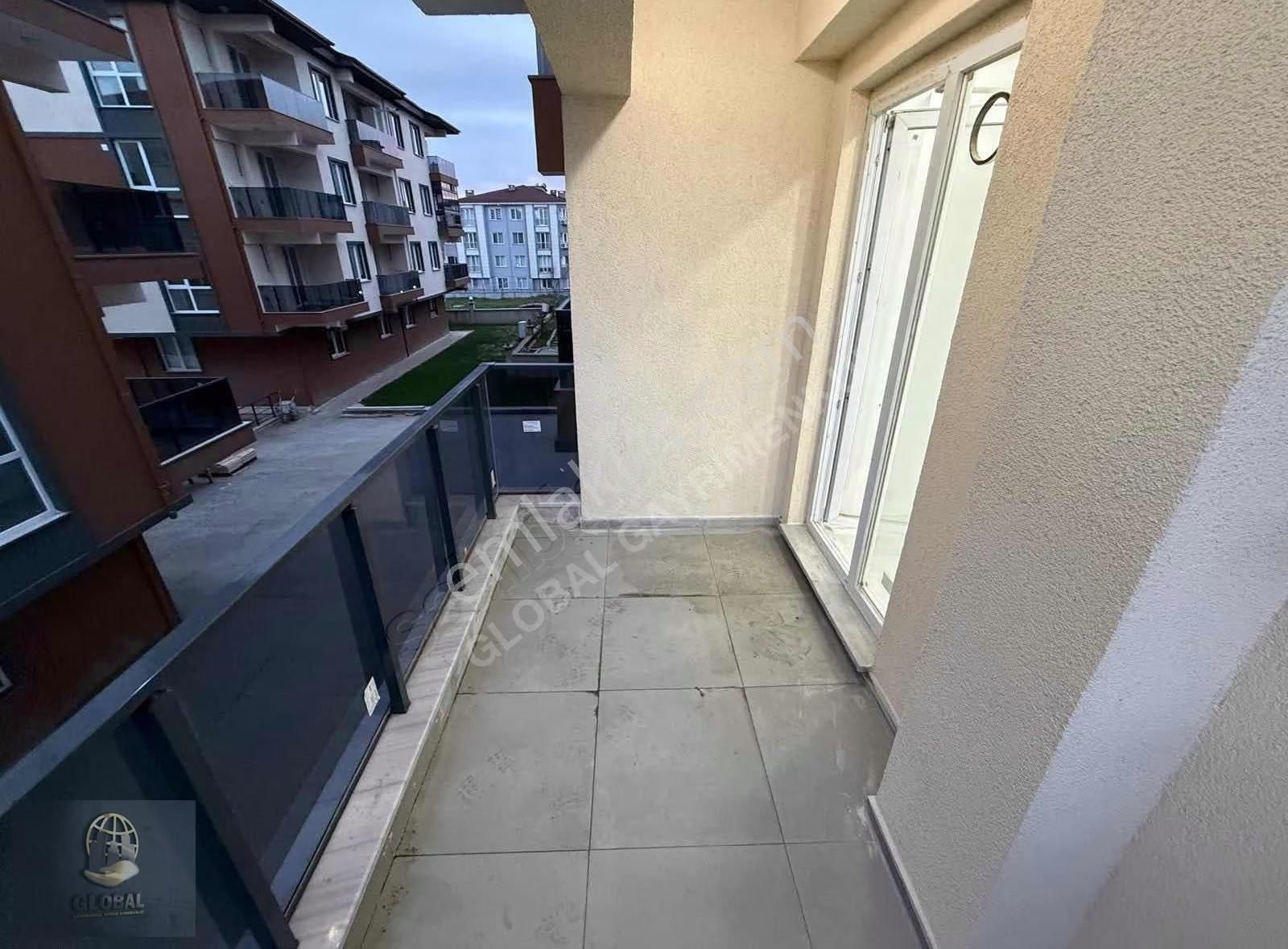 Acill Kervancı Bölgesi Havuzlu Siteiçi Arakat Ferah Plan 1+1 !! - Görsel 16