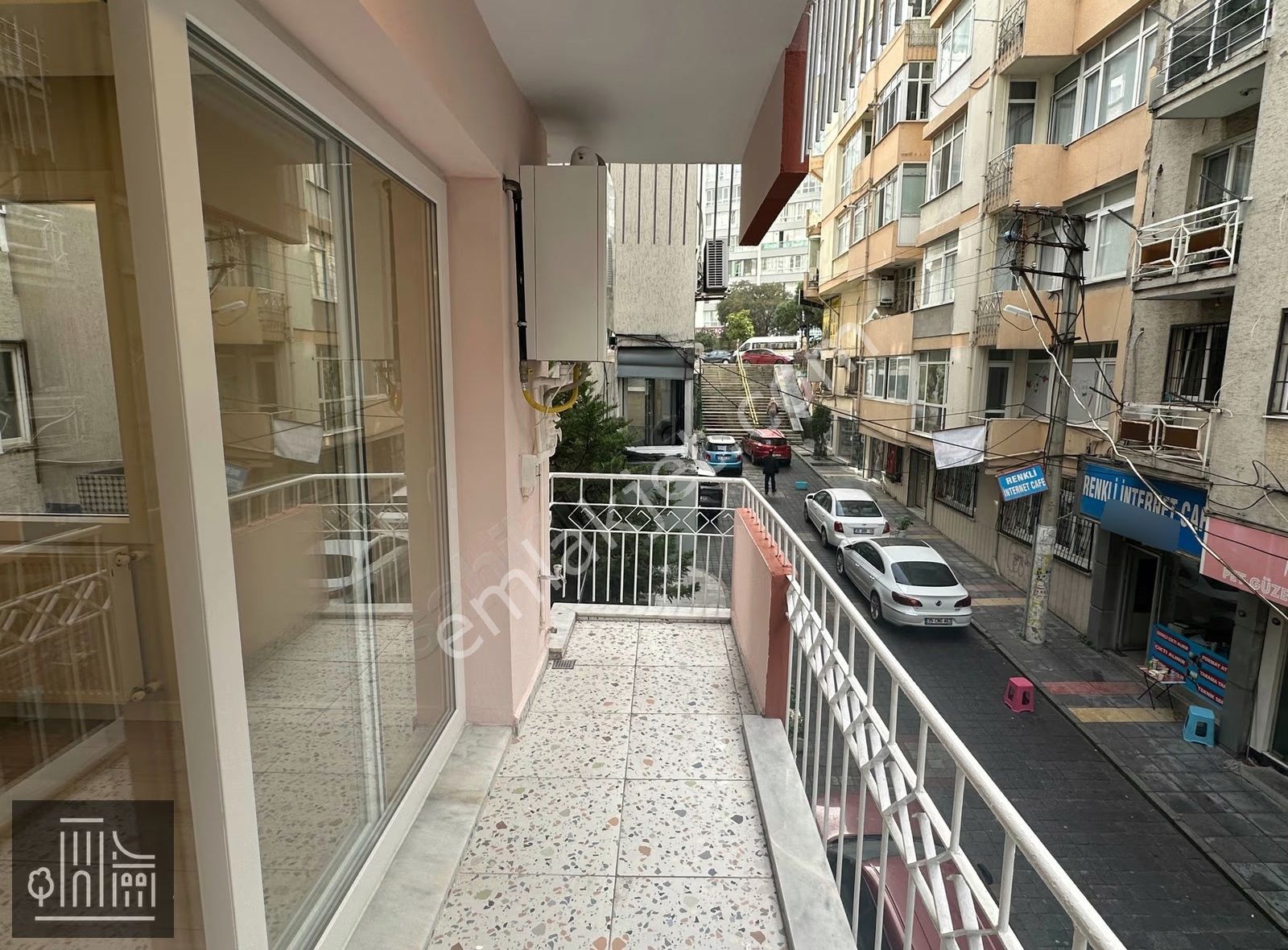 Hatay Metro Cadde İki Bina Mesafede 3+1 130m2 2.kat Arakat Daire - Görsel 8